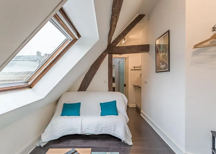 Le Petit Bouchon - - Hypercentre